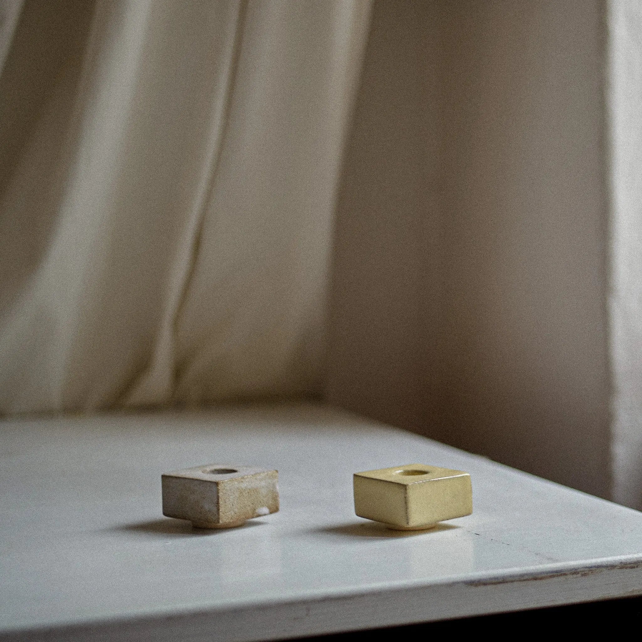 Kerzenhalter bunt und modular - Quadrat - gelb und beige von OBAstudios