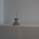 KONO (Zwei-Wege-Kegel: Stäbchen und Räucherkegel)