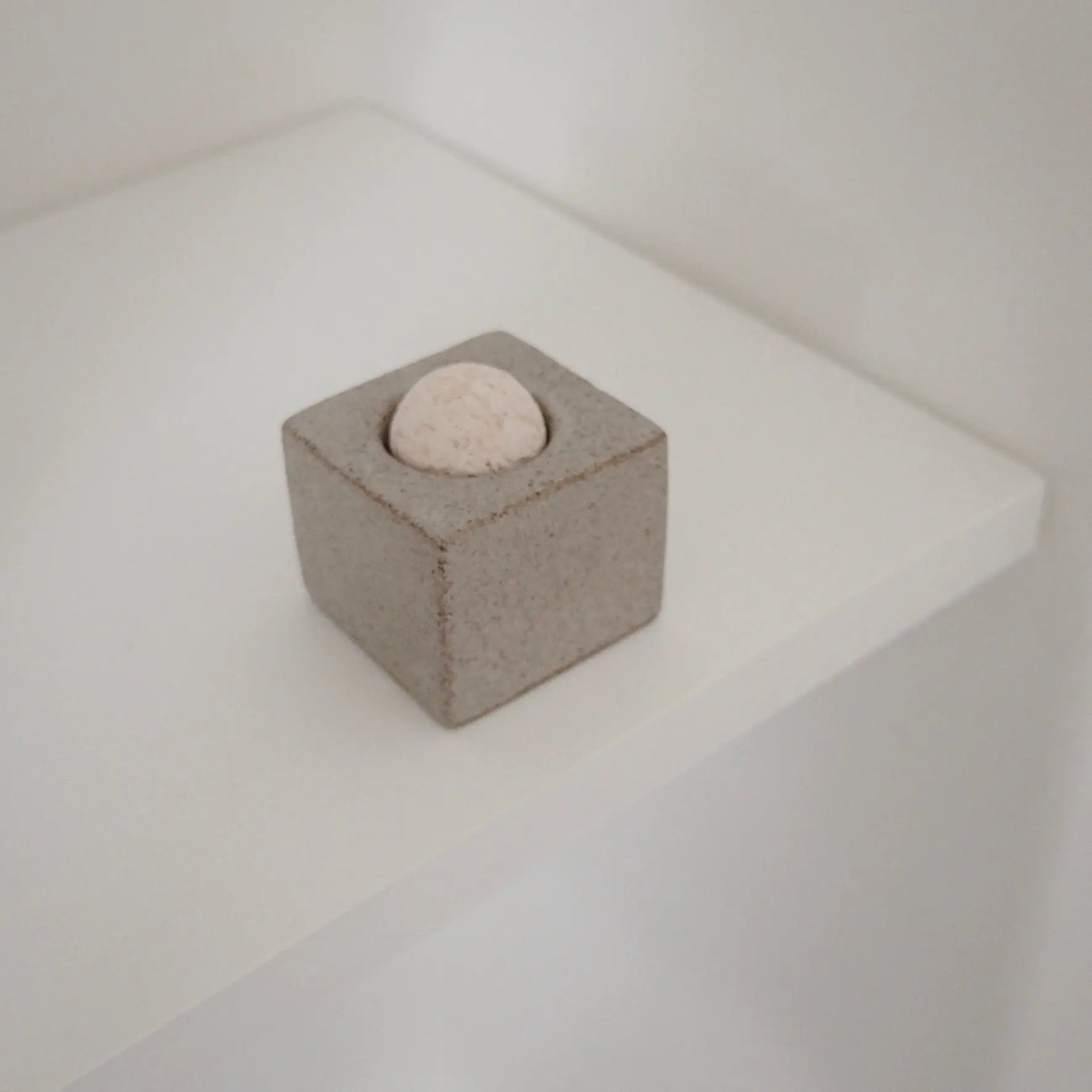 STELLA Aroma Stein Diffuser aus Keramik • stein - OBAstudios