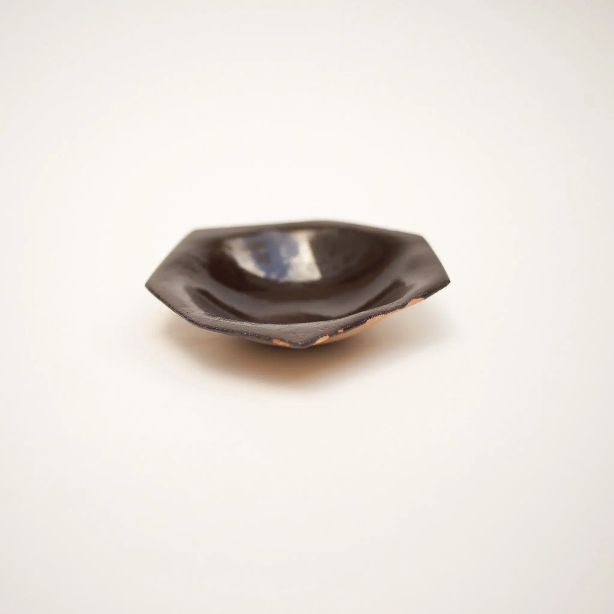 Small angular olive bowl • black - OBAstudios