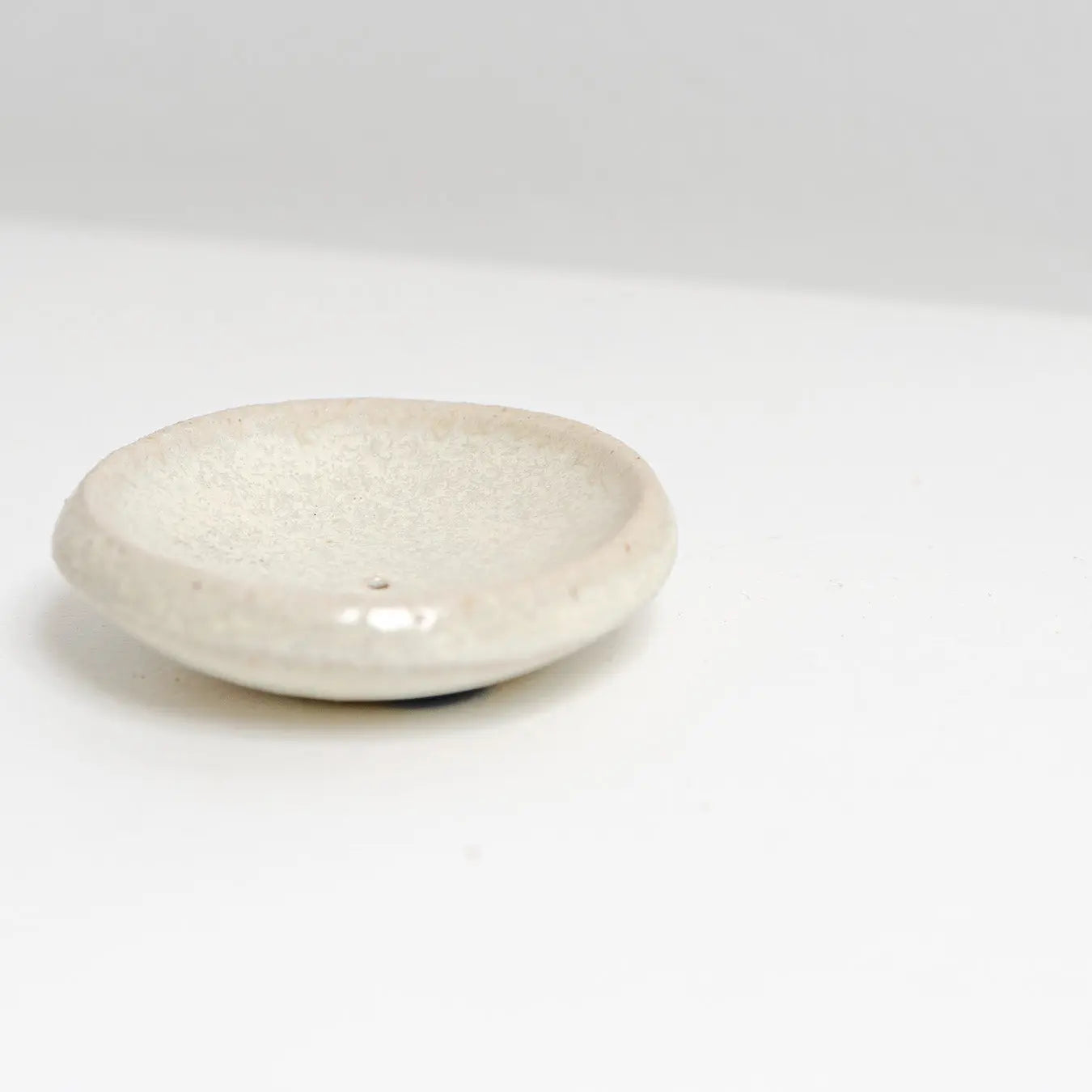 TAVA Räucherstäbchenhalter - rund - OBAstudios